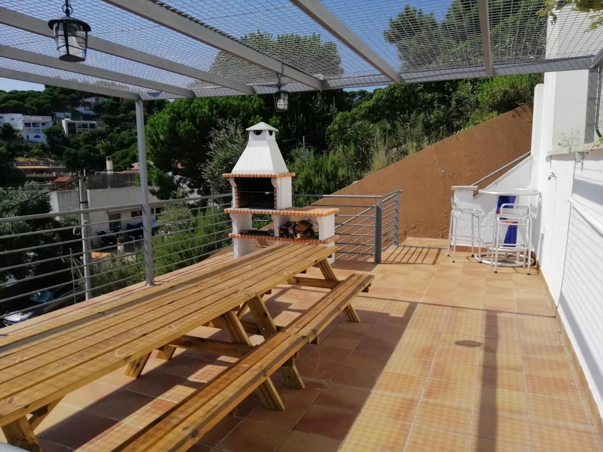 Villa Yaco Lloret de Mar Ngoại thất bức ảnh