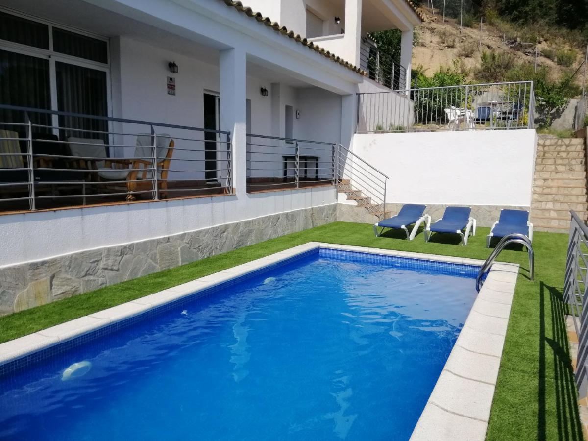 Villa Yaco Lloret de Mar Ngoại thất bức ảnh